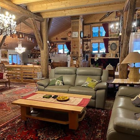 Ferme Savoyarde Renovee 2 Chambres 雷加霍斯达哈施 外观 照片