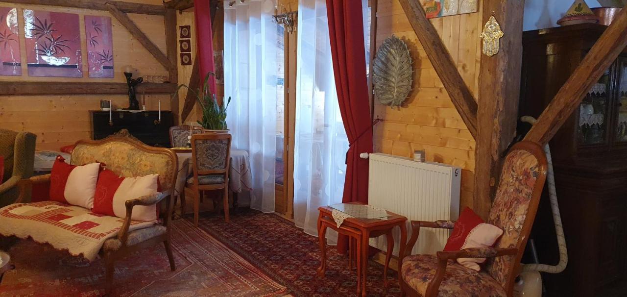 Ferme Savoyarde Renovee 2 Chambres 雷加霍斯达哈施 外观 照片
